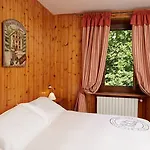 Dei Camosci Hotel 3*