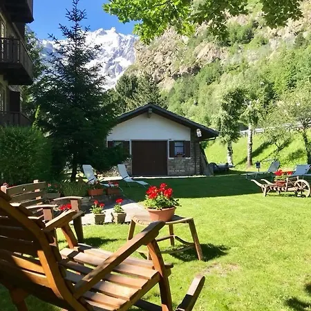 Hotel Dei Camosci Courmayeur