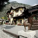Dei Camosci 3* Курмайор