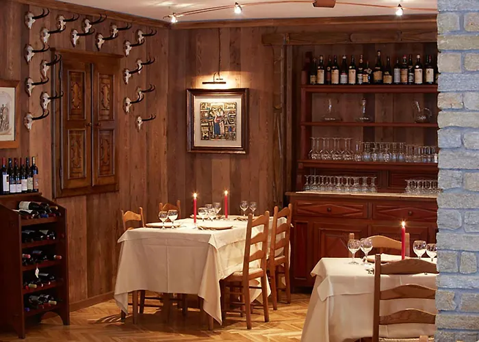 Hotell Dei Camosci Courmayeur