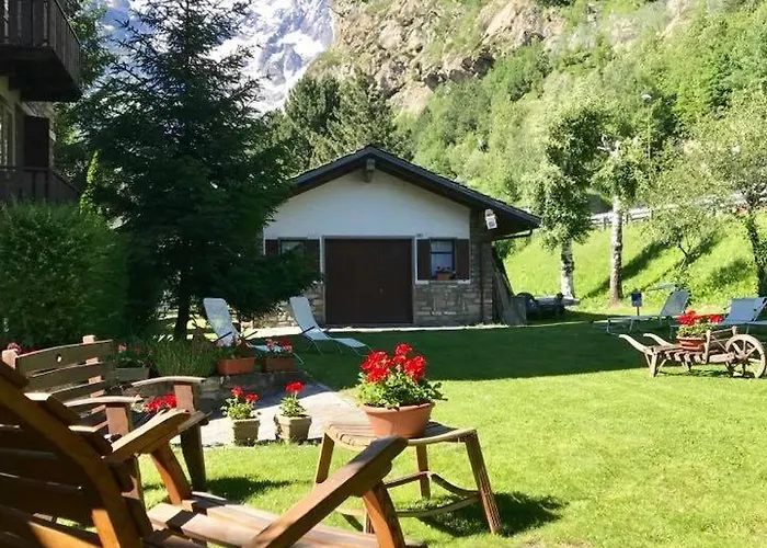 Hotell Dei Camosci Courmayeur